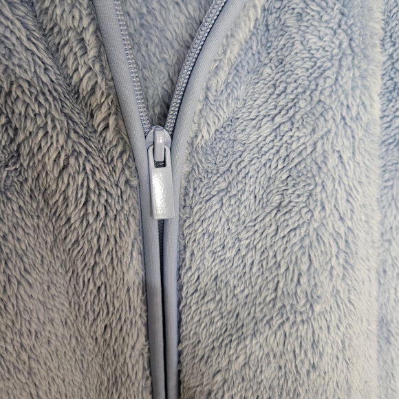 Croft & Barrow Light Blue Fleece Vest Womens Medium Sleeveless Fall Layering - Picture 6 of 8